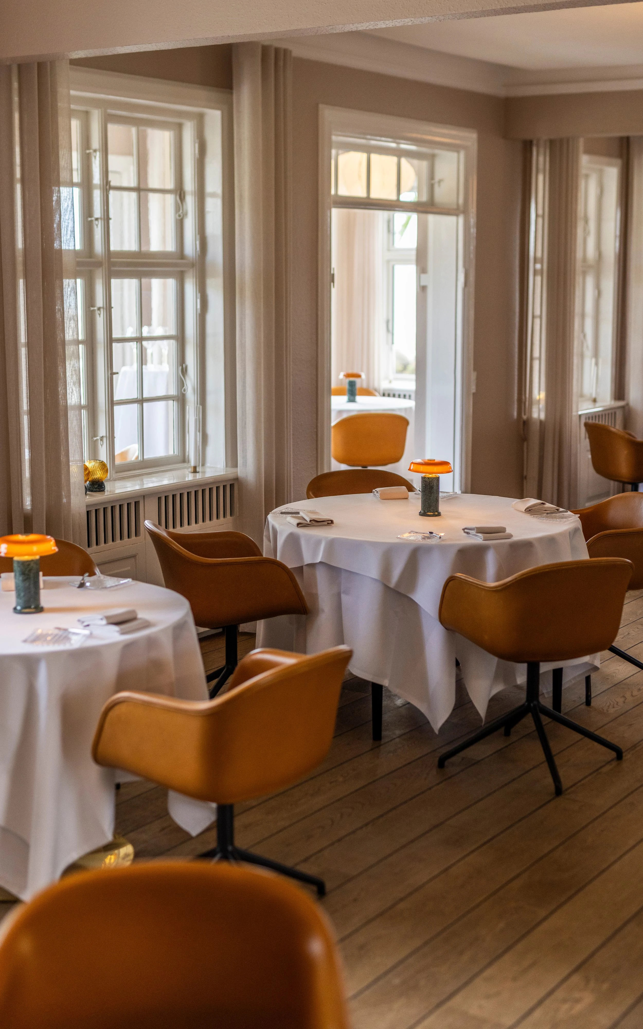 restaurant havlit 2500x4000.webp